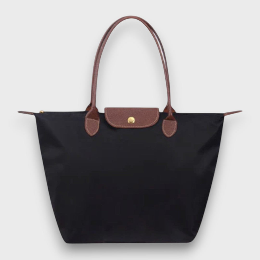 Isaure – Classic Shoulder Bag with Character
