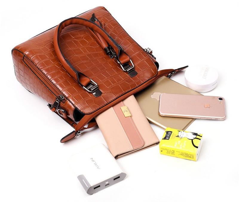 Varelia – 4-Piece Bag Set with Crocodile Texture