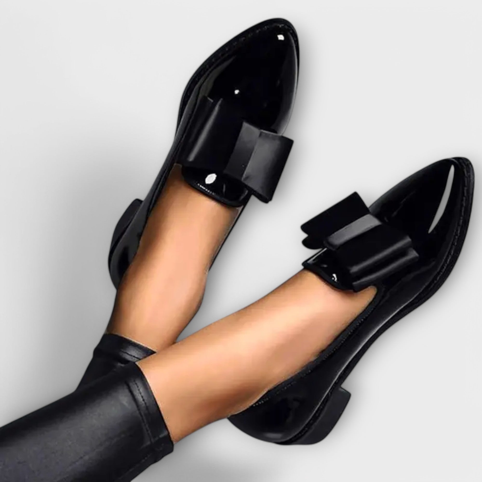 Maribel – Glossy Loafers with Bow Detail